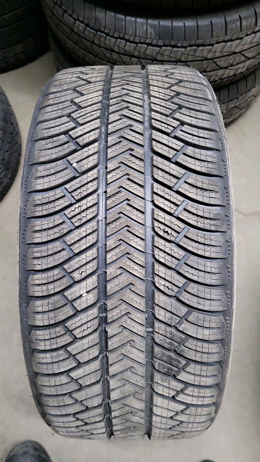 4 x P235/40R19 92V Michelin Pilot Alpin PA4